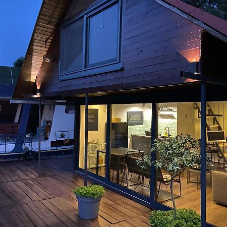 Loup 1981 Villa Bezanija Ngoại thất bức ảnh